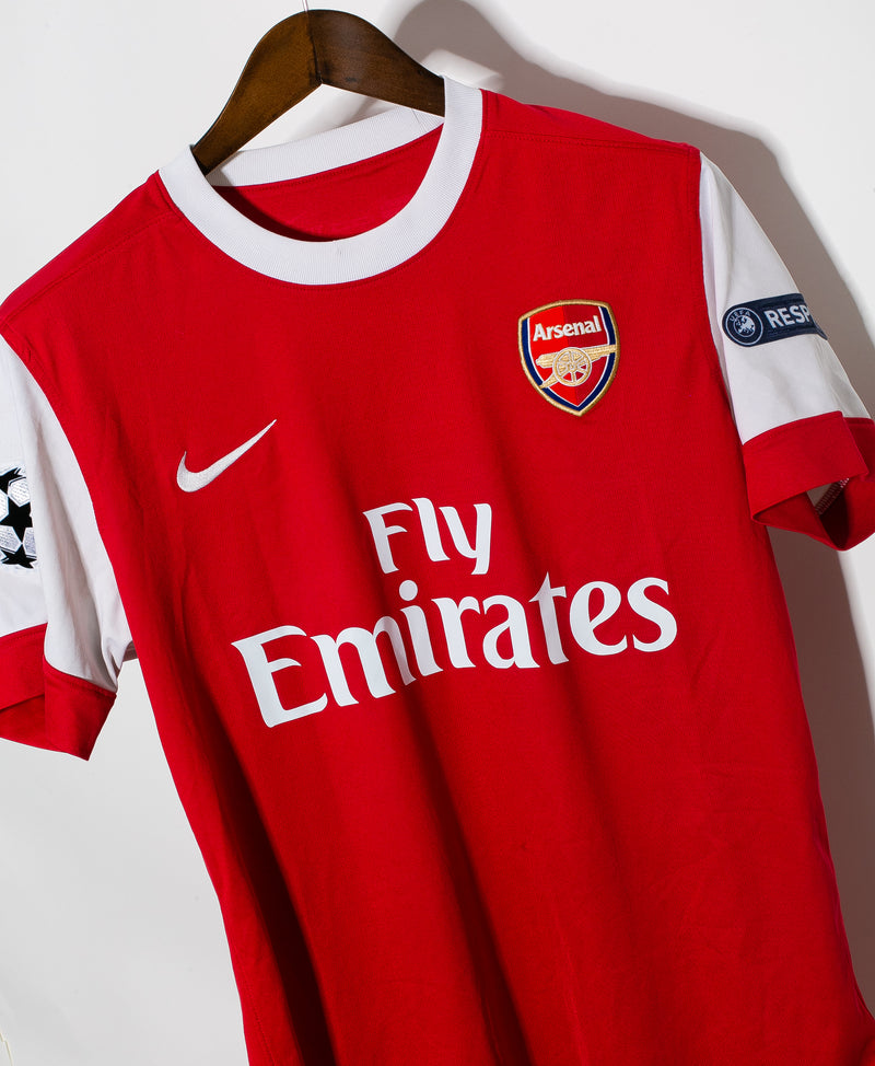 Arsenal 2010-11 Van Persie Home Kit (M)