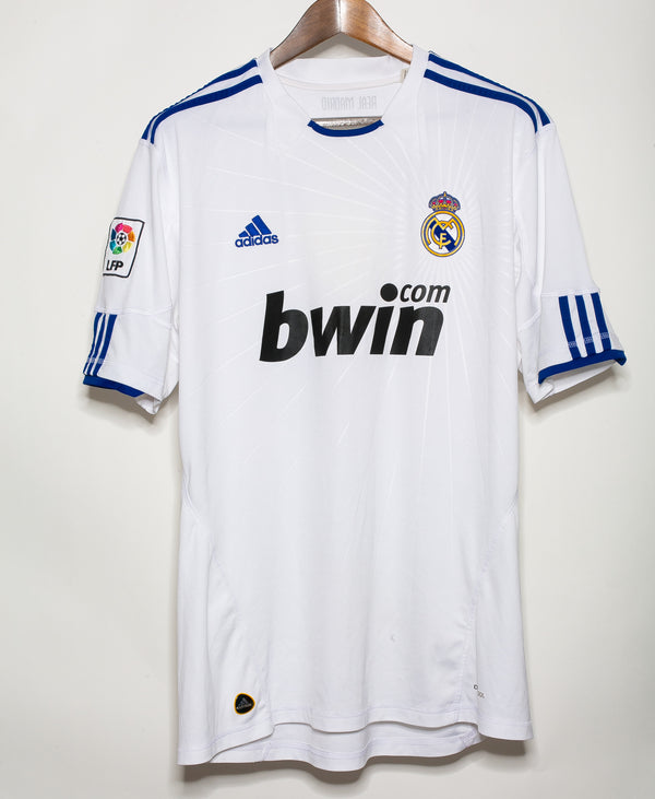 Real Madrid 2010-11 Ronaldo Home Kit (XL)