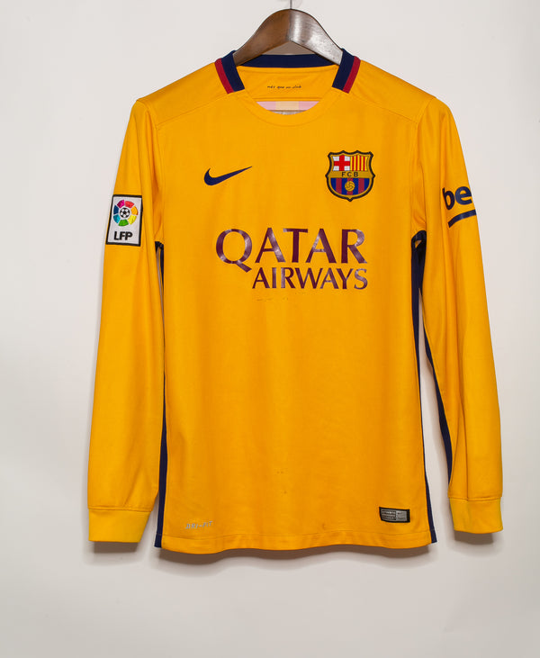 Barcelona 2015-16 Messi Long Sleeve Away Kit (S)