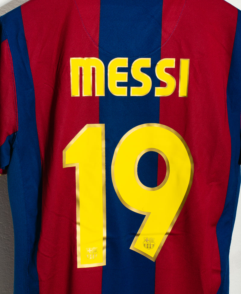 Barcelona 2007-08 Messi Kit (L)