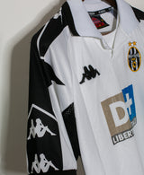 Juventus 1999-00 Zidane Third Kit (XL)