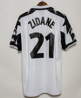 Juventus 1999-00 Zidane Third Kit (XL)