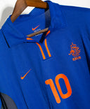 Netherlands 2000 Bergkamp Away Kit (XL)