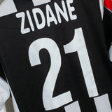 Juventus 2000-01 Zidane Home Kit (M)