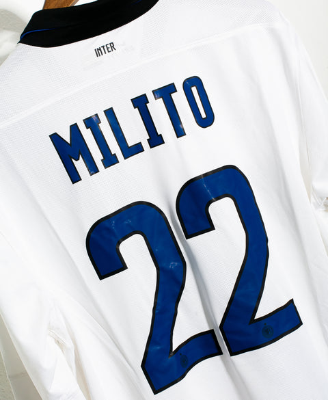 Inter Milan 2011-12 Milito Away Kit (XL)