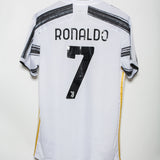 Juventus 2020-21 Ronaldo Home Kit BNWT (L)