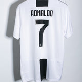 Juventus 2018-19 Ronaldo Home Kit (XL)