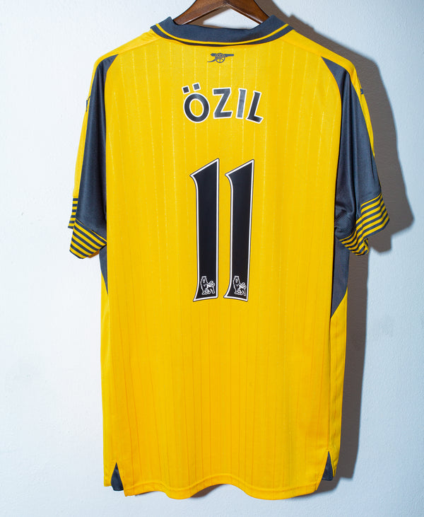 Arsenal 2016-17 Ozil Away Kit (XL)