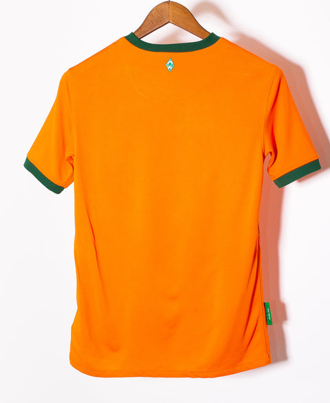 Werder Bremen 2009-10 Third Kit (YL)