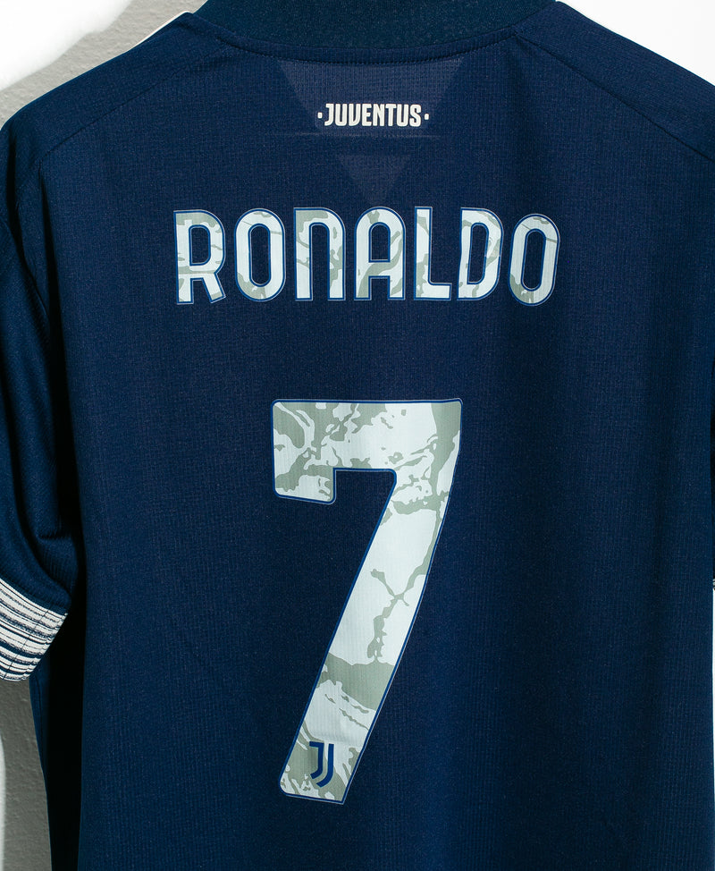 Juventus 2020-21 Ronaldo Away Kit (XL)