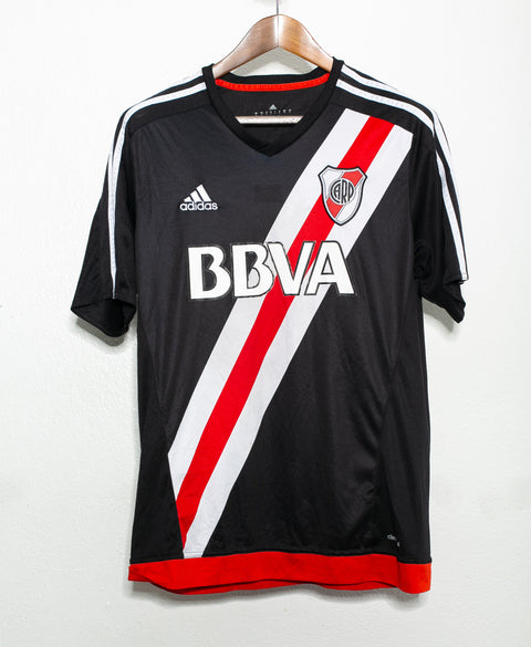 River Plate 2016-17 Fourth Kit (L)