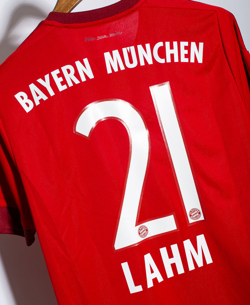 Bayern Munich 2015-16 Lahm Home Kit (M)