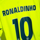 Barcelona 2005-06 Ronaldinho Away Kit (XL)