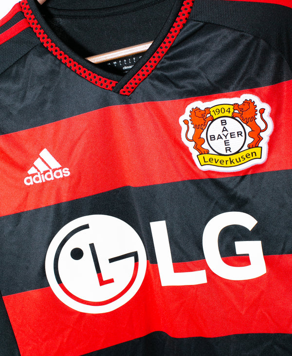 Bayer 04 Leverkusen 2015-16 Home Kit (L)