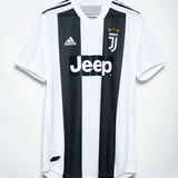 Juventus 2018-19 Ronaldo Home Kit (M)