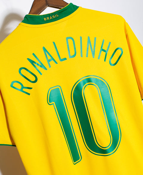 Brazil 2006 Ronaldinho Home Kit (L)