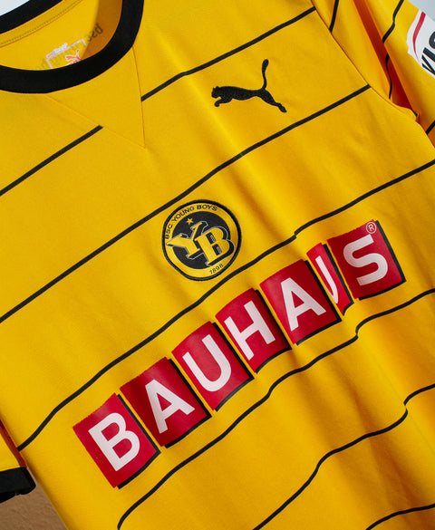 Young Boys 2011-12 Home Kit (Y2XL)