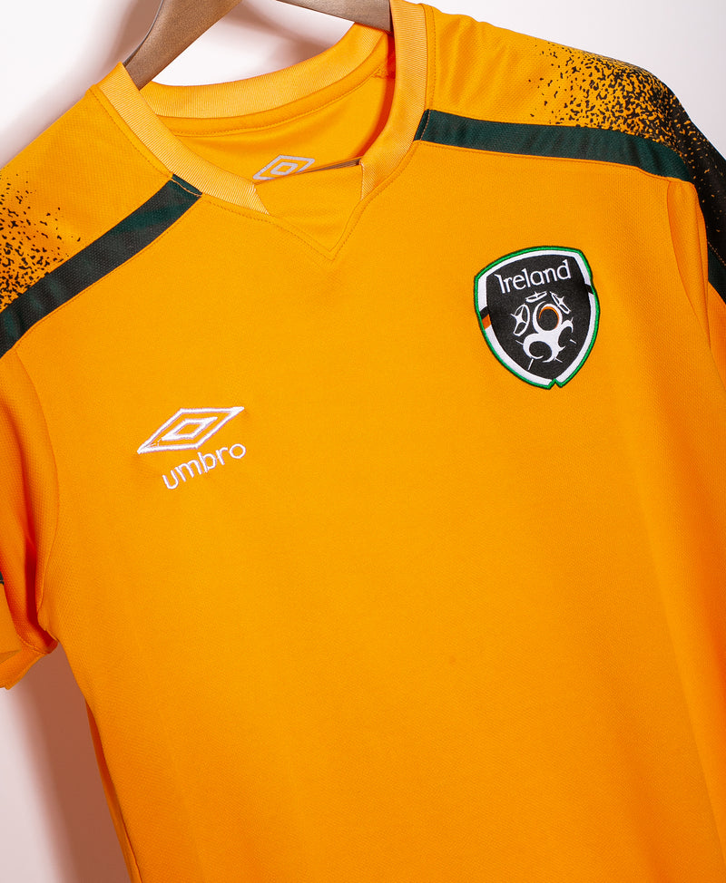 Ireland 2022 Away Kit (M)
