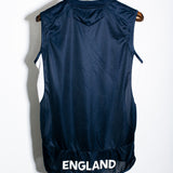 England 2005-06 Sleeveless Training Kit (L)
