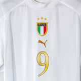 Italy 2004 Vieri Away Kit (XL)