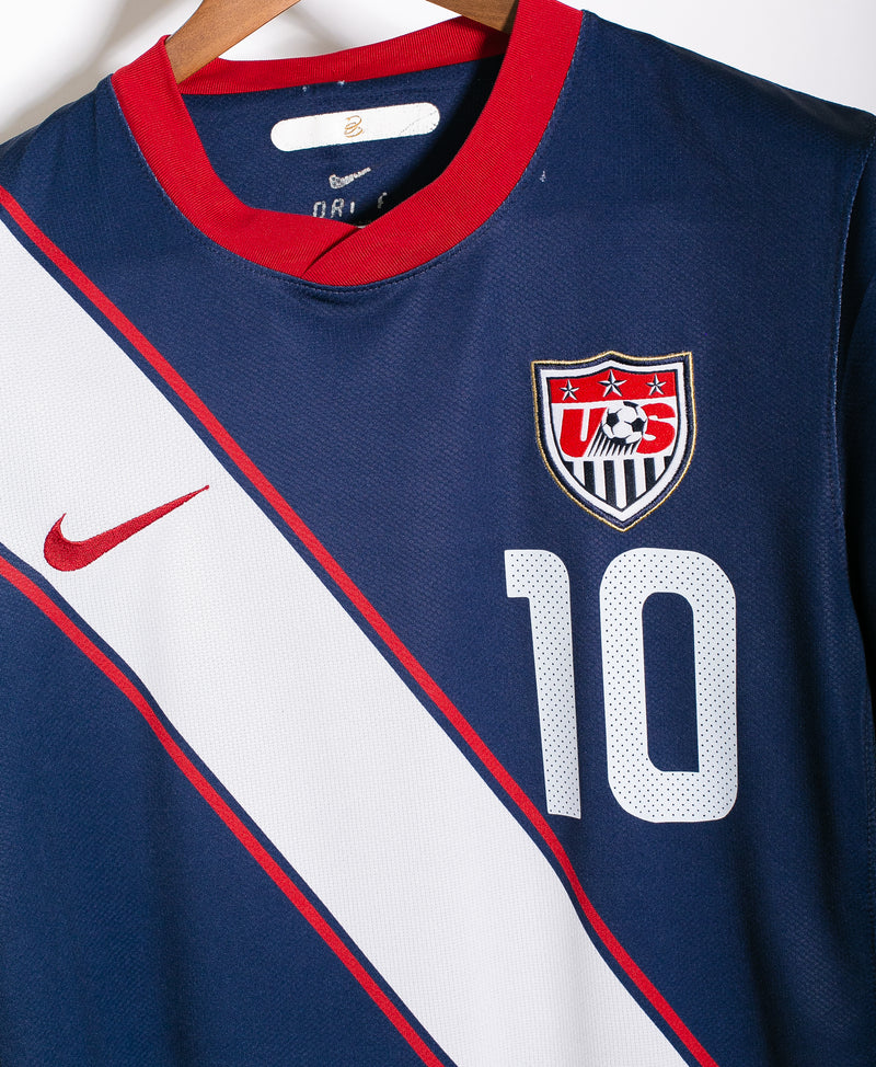 USA 2010 Donovan Away Kit (M)