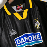 Juventus 1994-95 Baggio Third Kit (L)