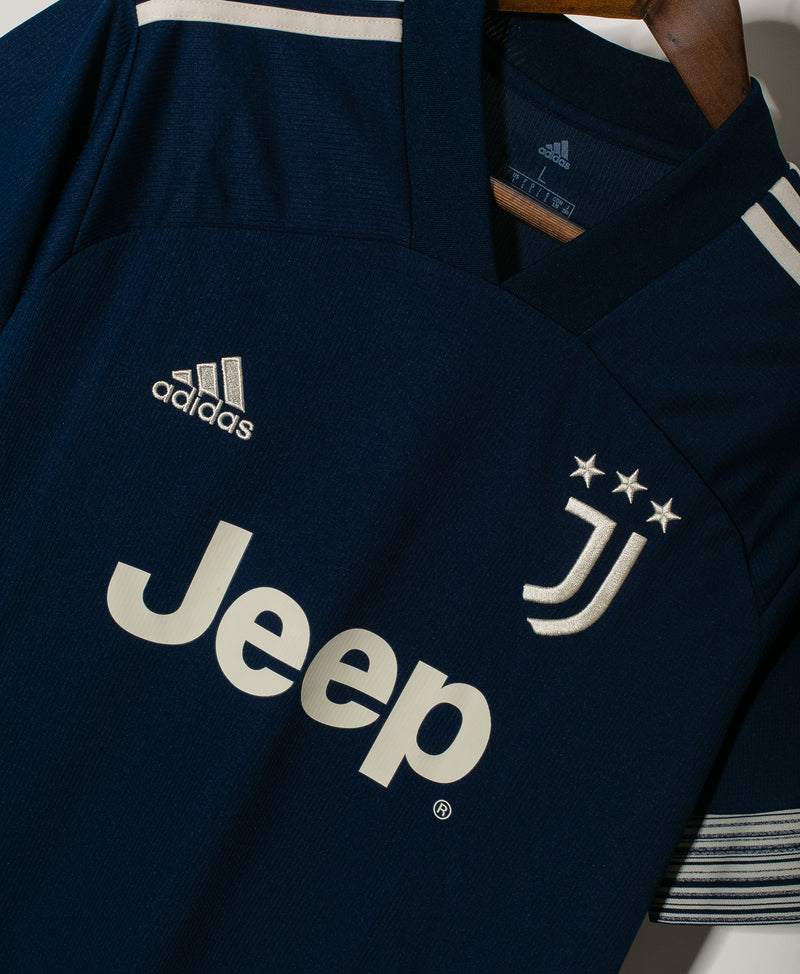 Juventus 2020-21 Away Kit (L)