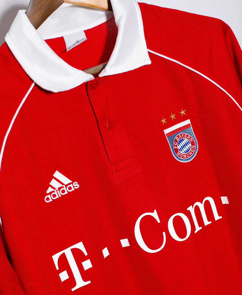 Bayern Munich 2005-07 Makaay Home Kit (XL)