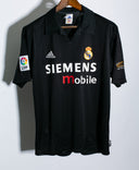 Real Madrid 2002-03 Guti Haz Away Kit (M)