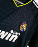 Real Madrid 2010-11 Kaka Away Kit (XL)