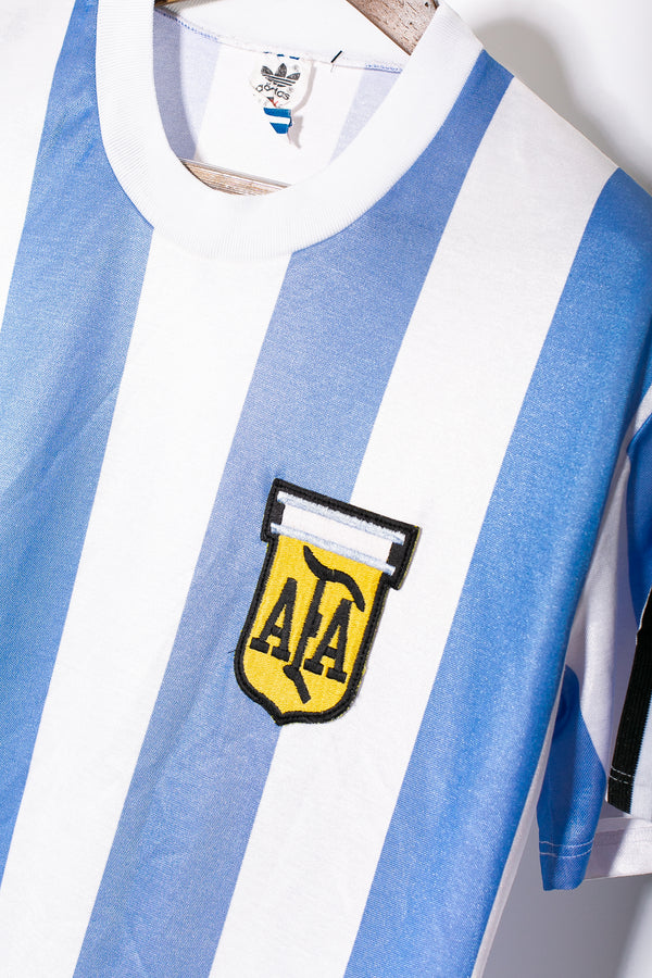 Argentina 1988-89 Home Kit (M)