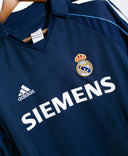 Real Madrid 2005-06 Ronaldo Away Kit (M)