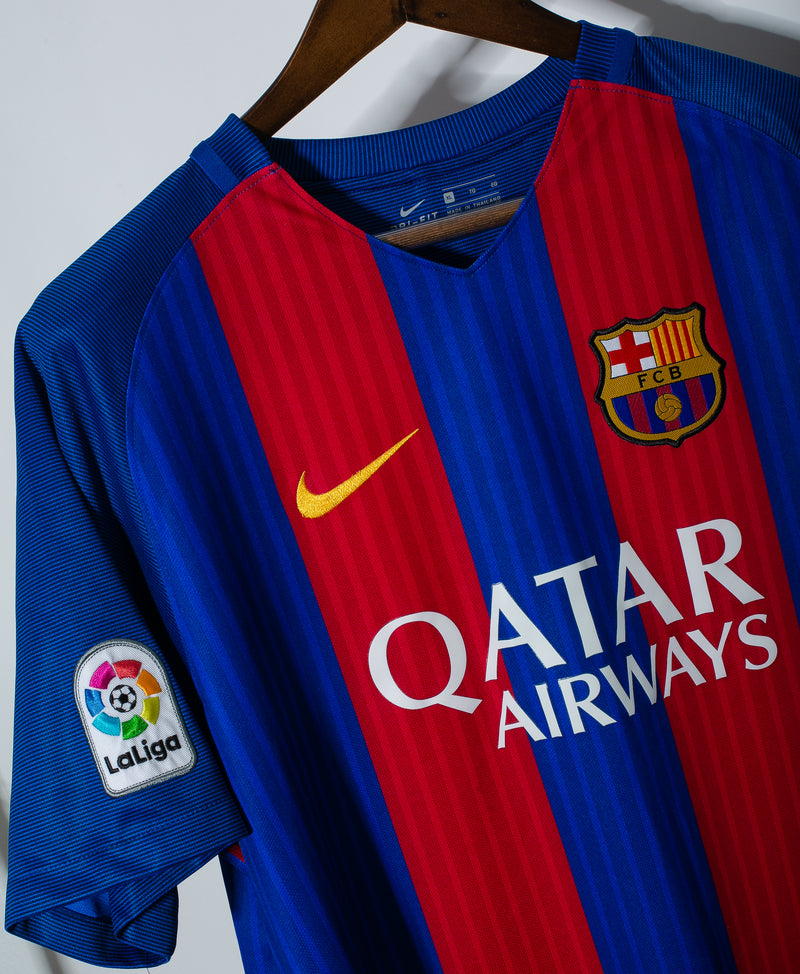 Barcelona 2018-19 Suarez Home Kit (M)