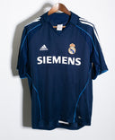 Real Madrid 2005-06 Ronaldo Away Kit (M)
