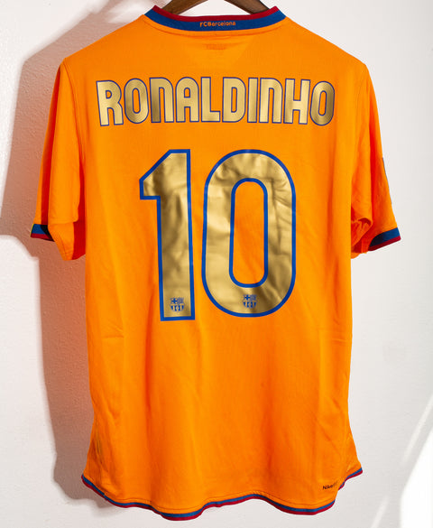 Barcelona 2006-07 Ronaldinho Away Kit (M)