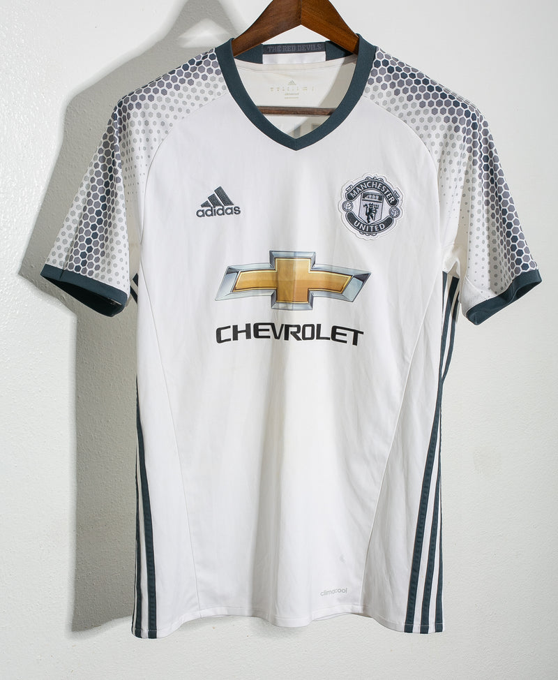 manchester united 2016 17 third kit
