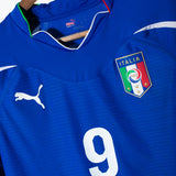 Italy 2010 Toni Home Kit (L)