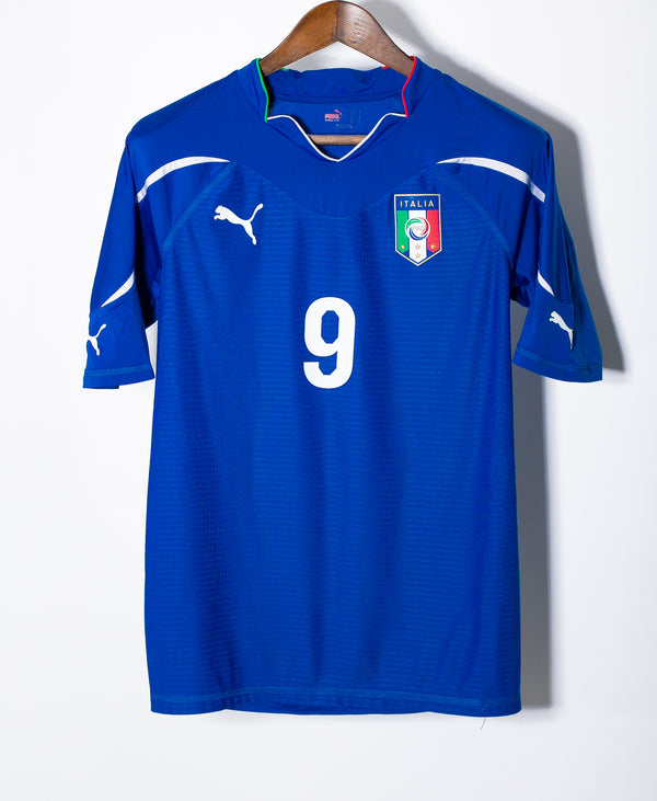 Italy 2010 Toni Home Kit (L)