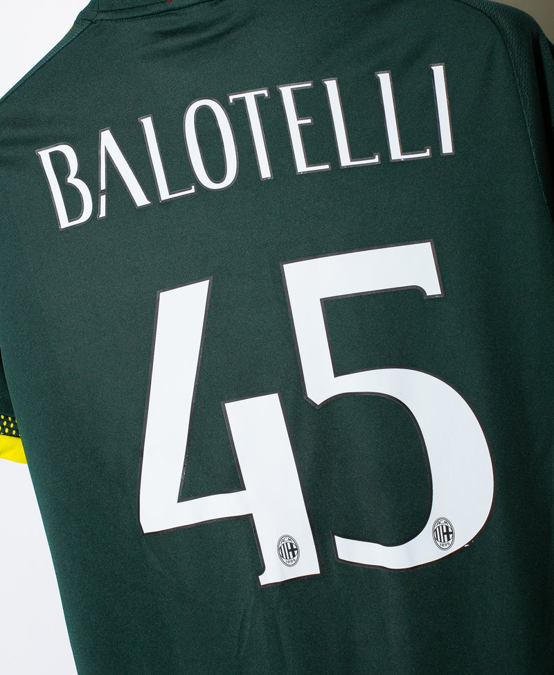 AC Milan 2015-16 Balotelli Third Kit (M)
