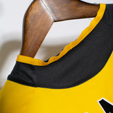 Arsenal 2005-06 Henry Away Kit (M)