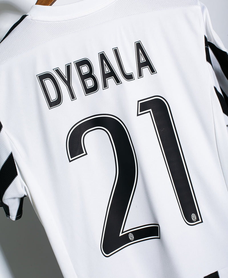 Juventus 2015-16 Dybala Home Kit (M)