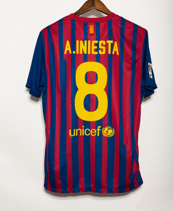 Barcelona 2011-12 Iniesta Home Kit (L)