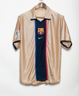 Barcelona 2001-02 Xavi Away Kit (M)