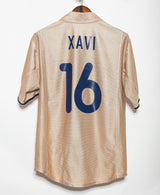 Barcelona 2001-02 Xavi Away Kit (M)