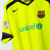 Barcelona 2005-06 Ronaldinho Away Kit (XL)