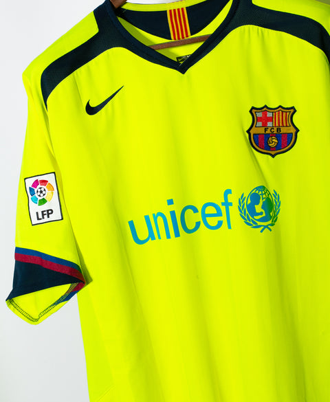 Barcelona 2005-06 Ronaldinho Away Kit (XL)