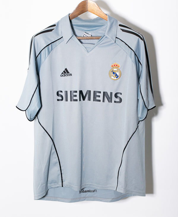 Real Madrid 2005-06 Beckham Third Kit (XL)