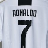 Juventus 2018-19 Ronaldo Home Kit (XL)