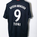 Bayern Munich 2008-09 Luca Toni Away Kit (M)