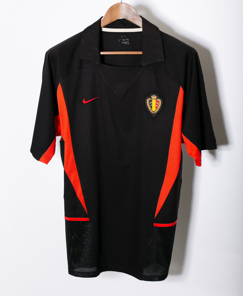 Belgium 2002 Away Kit (L)